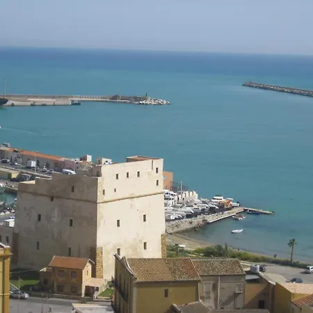 Marina Di Vigata Bed & Breakfast
